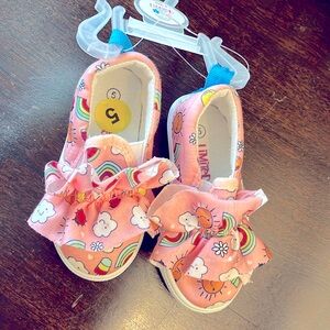 NWT Limited Too pink slip-on sneakers w/ ruffles & rainbows Toddler Girl's Siz5